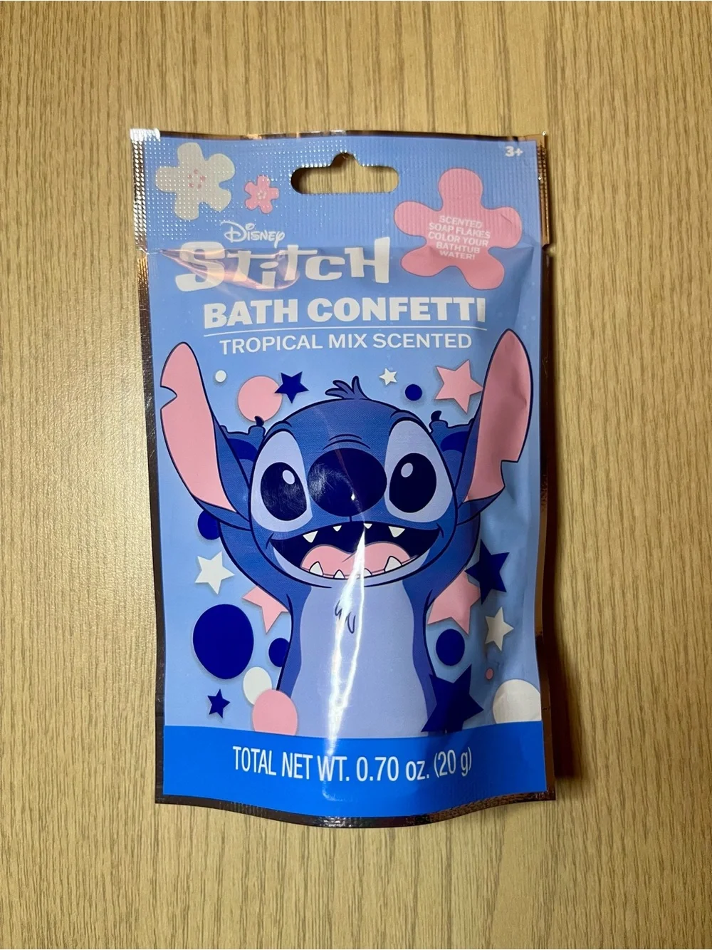 Disney Stitch Bath Duo - Sea Salt & Mint Bath Bomb, Tropical Mix Bath Confetti